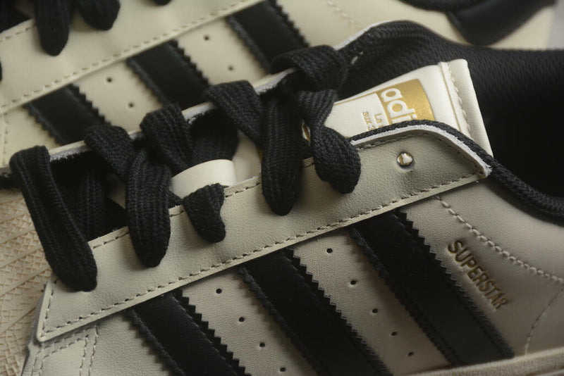 Tênis Adidas Samba XLG