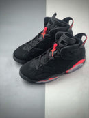 NIKE AIR JORDAN 6 RETRÔ