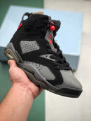 NIKE AIR JORDAN 6 RETRÔ