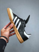 Tênis Adidas Samba Pharrell willians