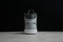 Air Jordan 1 Mid Light Smoke Grev
