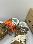 Tênis New Balance x Miu Miu