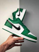 Nike Air Jordan 1 Low Pine Green