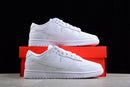 Nike Dunk Low Triplw white