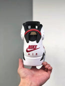 Nike Air Jordan 6 Branco e Vermelho