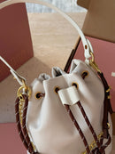 Bolsa Miu Miu - mini nécessaire em gabardine