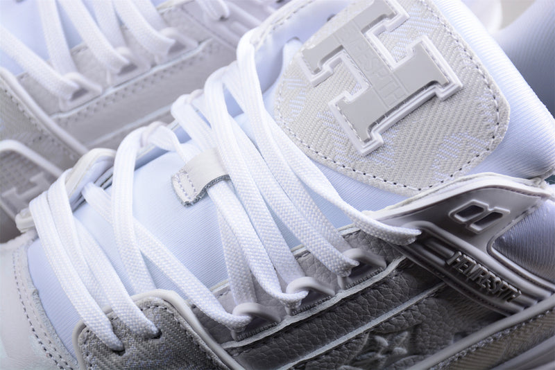 Louis Vuitton Trainer Hemresrth White