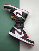 Nike Air Jordan 1 Retro High bloodline