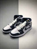 Nike Air Jordan 1 Mid AJ1