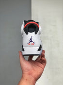 NIKE AIR JORDAN 6 RETRÔ