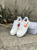 Tênis Nike Air Force low 1 Year of The Rabbit
