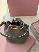 Bolsa Miu Miu - mini nécessaire em gabardine