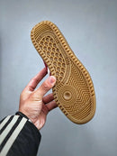 Tênis Adidas bermuda Collegiate burgundy