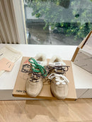 Tênis New Balance x Miu Miu