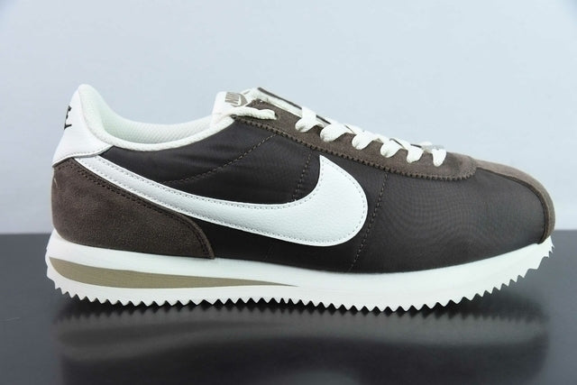 Nike Cortez Marrom