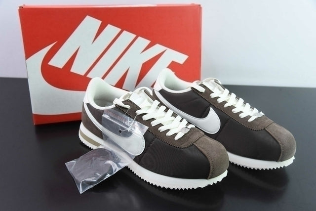 Nike Cortez Marrom