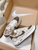 Nike & Louis Vuitton Bege