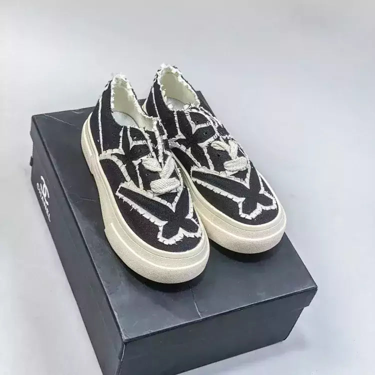 Tênis Chanel